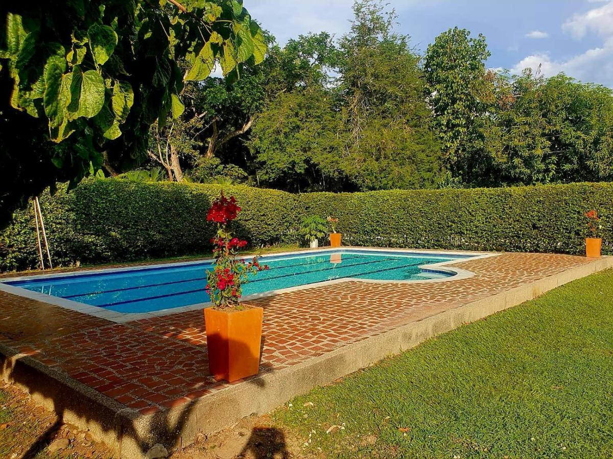 Finca Hacienda El Castillo Santa Fe De Antioquia Bagian luar foto